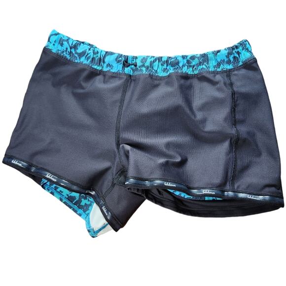 Lululemon Meshed Up short Fleur Sombre Kayak Blue size 8 - Picture 6 of 8